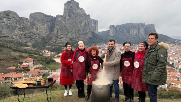 Με τρουφομανιταροφασολάδα γιορτάζουν την Καθαρά Δευτέρα στην Καλαμπάκα