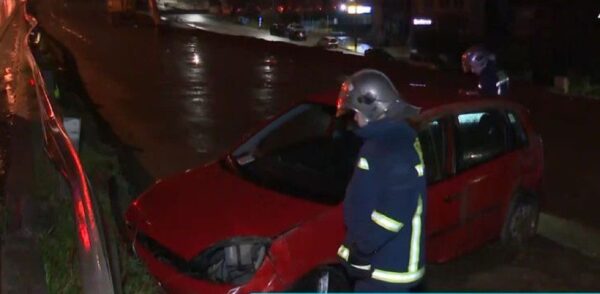 Τροχαίο στον Περιφερειακό της Θεσσαλονίκης – Μία τραυματίας - video