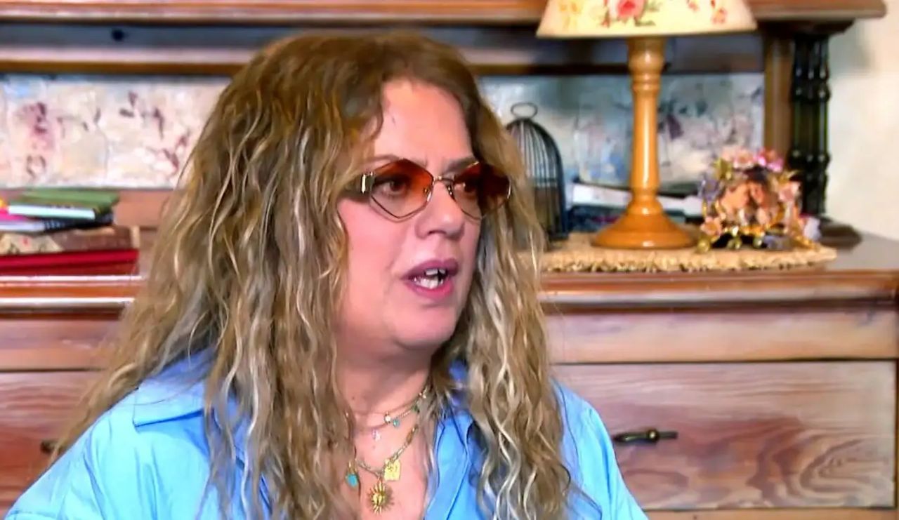 tsaligopoulou Ελένη Τσαλιγοπούλου: Γιατί δεν έχει εμφανιστεί ποτέ της σε μπουζούκια;
