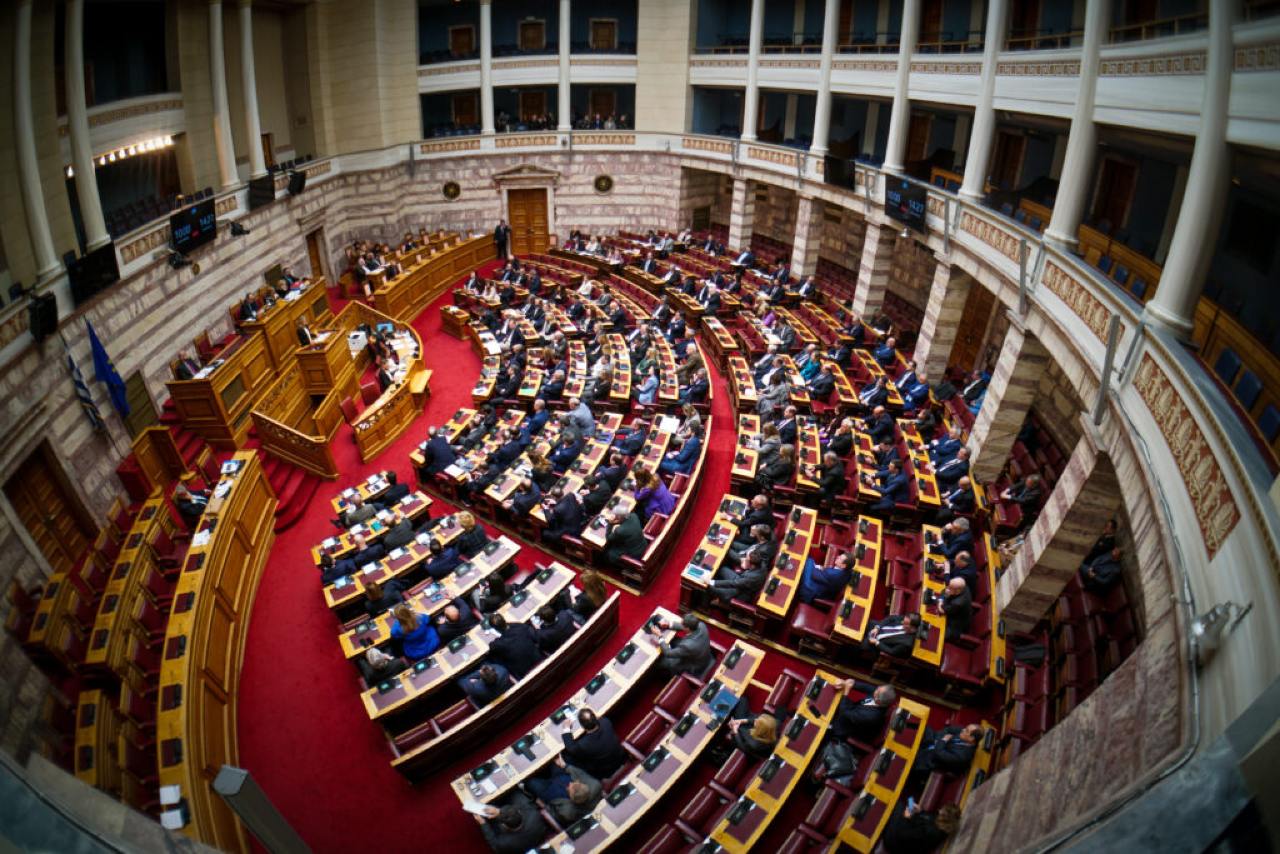 Πρόταση δυσπιστίας κατά της Κυβέρνησης – Η στρατηγική κυβέρνησης και αντιπολίτευσης ενόψει της τριήμερης συζήτησης
