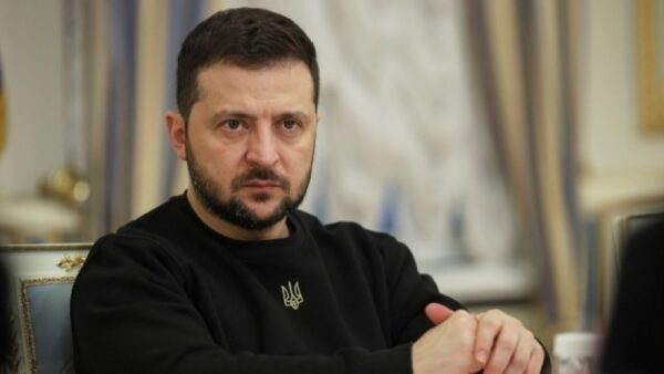 Η φορολογική δήλωση του Ζελένσκι: Το 2024 ο Ουκρανός πρόεδρος δήλωσε οικογενειακό εισόδημα 365.000 δολάρια
