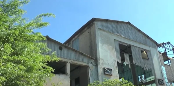 Δήμαρχος Ηράκλειας: Έχουμε θανάτους που προήλθαν από αμίαντο - video