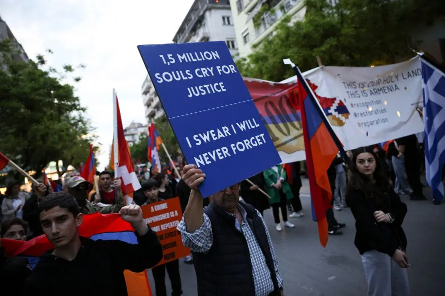 Πορεία διαμαρτυρίας για τα 110 χρόνια από τη Γενοκτονία των Αρμενίων