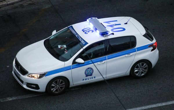 Θεσσαλονίκη: Καλλιεργούσαν υδροπονική κάνναβη σε αυτοσχέδιο εργαστήρι - Τρεις συλλήψεις