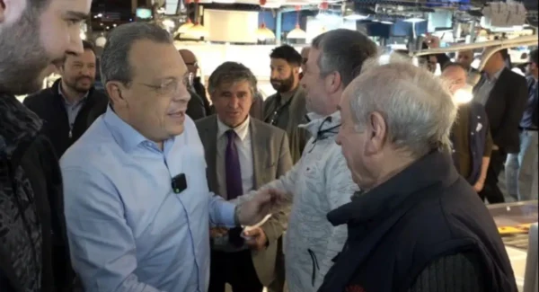 Σ. Φάμελλος: Η κυβέρνηση έχει μετατρέψει το πασχαλιάτικο τραπέζι σε πολυτέλεια