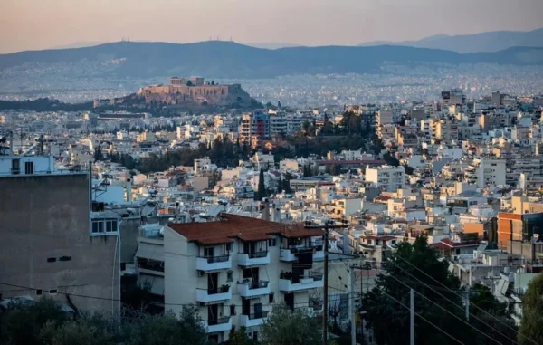 Γιατί οι Έλληνες δεν μπορούν πια να αγοράσουν σπίτι – Τα 3 πιο ανησυχητικά στοιχεία
