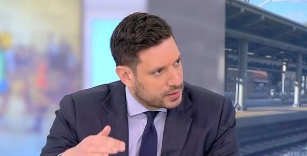Κυρανάκης: Απομακρύνθηκαν δύο υπάλληλοι σταθμαρχείων που βρέθηκαν θετικοί σε ναρκωτικά