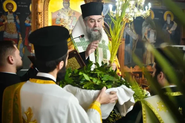 Σερρών Θεολόγος: «Πραῢς, νηφάλιος και αποφασισμένος πορεύεται ο Κύριος προς το εκούσιο Πάθος»