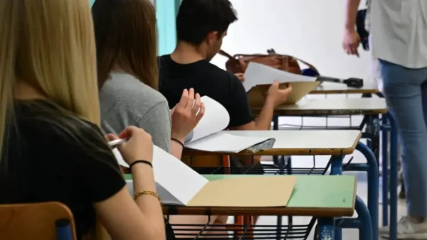 Πανελλήνιες 2025: Δύο άγνωστοι κλάδοι με πολλαπλές διεξόδους
