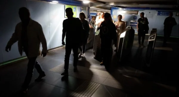 Μαζικό μπλακάουτ παραλύει Ισπανία - Πορτογαλία
