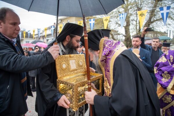 Σερρών Θεολόγος: «Τα ιερά προσκυνήματα, αναπόσπαστομέρος της μακραίωνης παραδόσεως της Εκκλησίας μας»