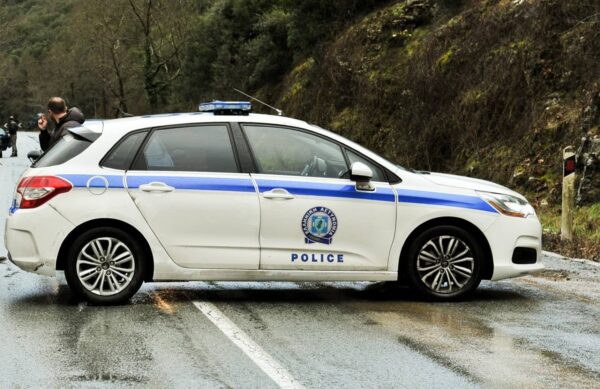 Πλημμύρισε υπόγειο σχολείου στη Θεσσαλονίκη – “Σφυροκοπά” η κακοκαιρία την Κεντρική Μακεδονία