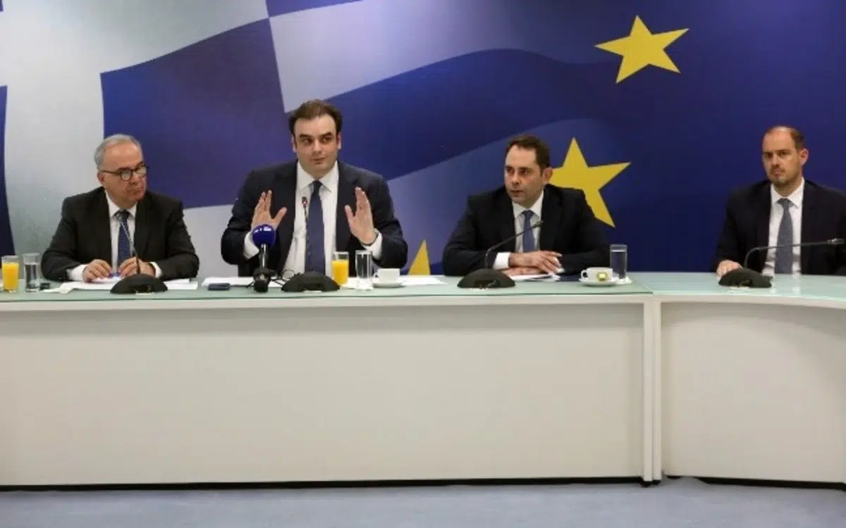 Ποιοι δικαιούνται επιστροφή ενοικίου και ποιοι συνταξιούχοι θα λάβουν 250 ευρώ, τι ισχύει για παιδιά και φοιτητές