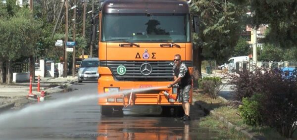 Θεοφ. Παπαευστρατίου: Όταν πλένονται οι δρόμοι αυξάνονται οι πτώσεις οδηγών δικύκλων αλλά και πεζών - video