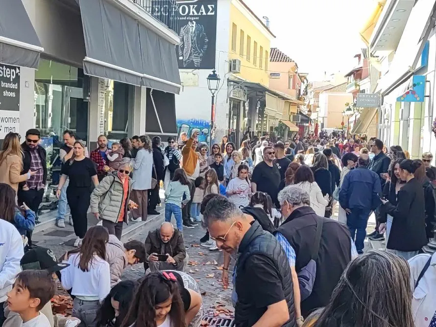 Πρέβεζα: Έσπασαν 2.000 μπότια μετά την πρώτη Ανάσταση