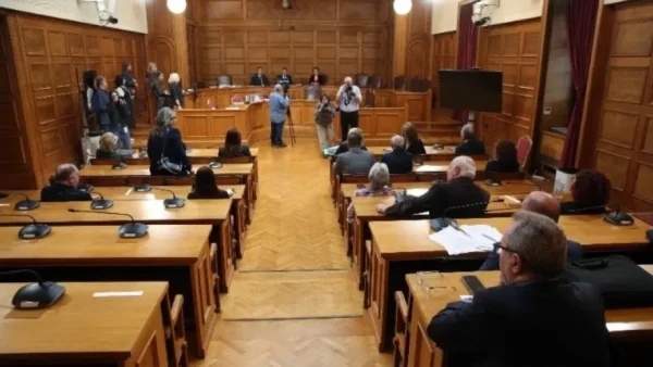Τι αναφέρει το πόρισμα της ΝΔ για Τριαντόπουλο - «Ναι» στην άσκηση ποινικής δίωξης