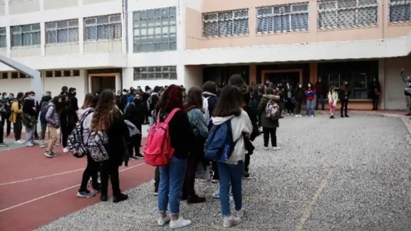 Σχολικός εκφοβισμός: Γιατί δεν μιλούν τα παιδιά, πώς μπορεί να διακρίνει τα σημάδια ο γονιός