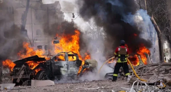 Τουλάχιστον 32 νεκροί και περισσότεροι από 80 τραυματίες από τη ρωσική επίθεση στην πόλη Σούμι
