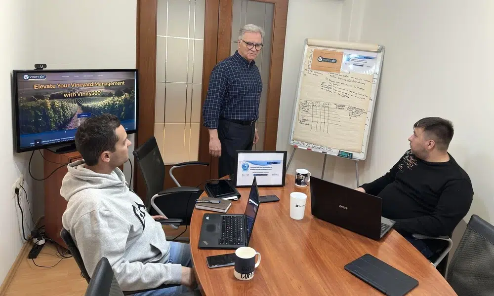 Δράμα: Μια startup φέρνει την ελληνική οινοποιία στην εποχή της τεχνητής νοημοσύνης