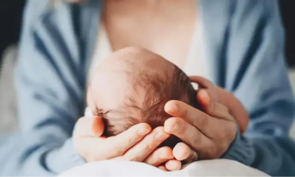 Ο ομφάλιος λώρος μπορεί να δίνει στοιχεία για τη μελλοντική υγεία του παιδιού