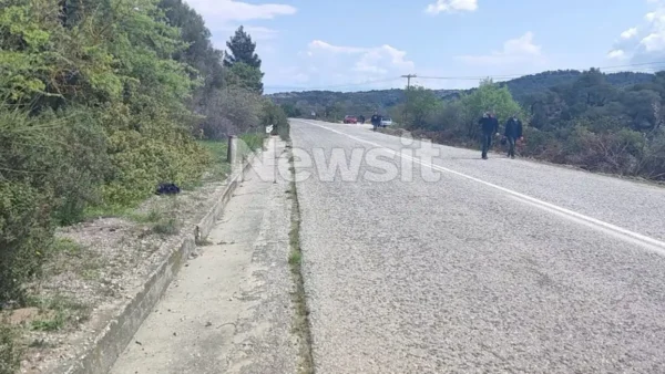 Χαλκιδική: “Έφυγε ένα παλικάρι δύο μέτρα” λέει η αδερφή του 33χρονου που σκοτώθηκε στο τροχαίο