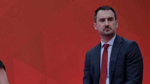 Αλ, Χαρίτσης για τα εξοπλιστικά: Κάνετε μπίζνες με τους εξοπλισμούς και πουλάτε πατριωτισμό
