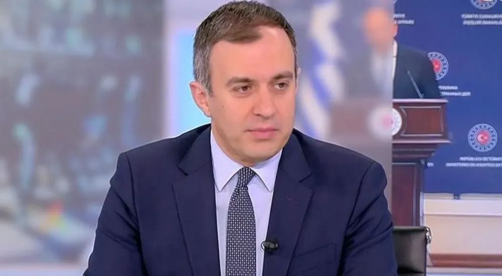 ΥΦΥΠΕΞ Χατζηβασιλείου στον Real FM: Η Ελλάδα είναι δύναμη Δικαίου και υπεύθυνος συνομιλητής στη γειτονιά μας