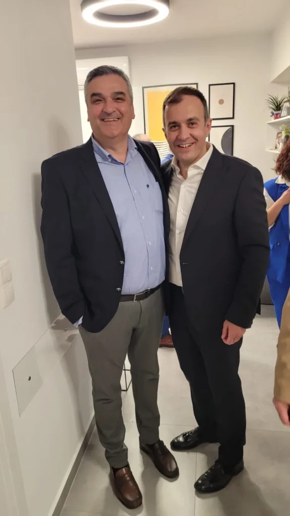 Εκατοντάδες Σερραίοι ευχήθηκαν από κοντά στον Τάσο Χατζηβασιλείου