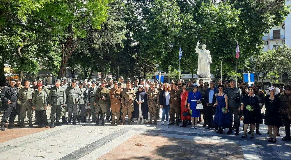 Σέρρες: Βόλτα στους δρόμους από τους αναβιωτές της αναπαράστασης της μάχης του Ρούπελ