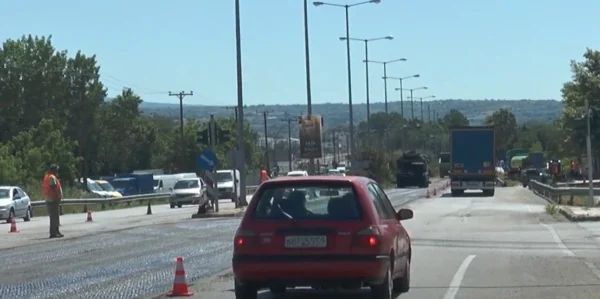 Σέρρες: Εργασίες ασφαλτόστρωσης από τον κόμβο του Νοσοκομείου ως τον κόμβο Επταμύλων Οινούσσας - video
