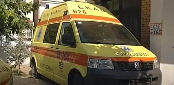 Σοβαρό τροχαίο στην εθνική οδό Σερρών-Θεσσαλονίκης: Στο νοσοκομείο 19χρονος οδηγός