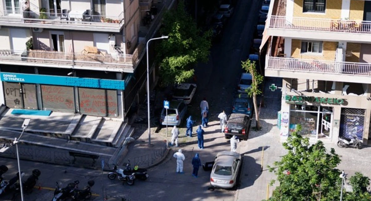 ΕΚΡΗΞΗ-ΘΕΣΣΑΛΟΝΙΚΗ Σοκ στη Θεσσαλονίκη: Νεκρή 38χρονη γυναίκα μετά από έκρηξη έξω από υποκατάστημα τράπεζας