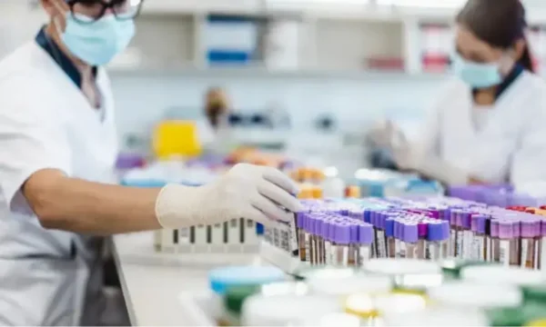 ΕΟΦ για βιολογικά δείγματα: «Προστατεύστε τα προσωπικά δεδομένα των ασθενών»