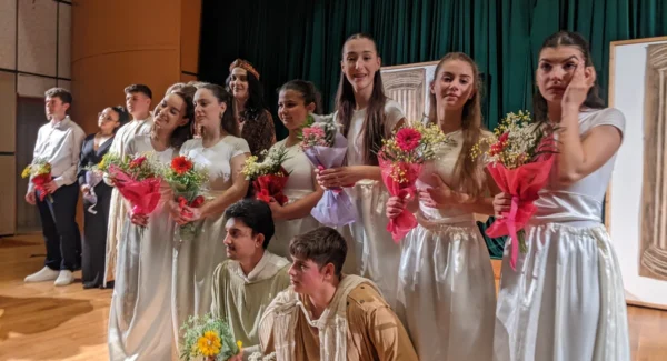 "Ευμενίδες" από το ΓΕΛ Νιγρίτας: Μια συγκλονιστική εμπειρία από μαθητές - video
