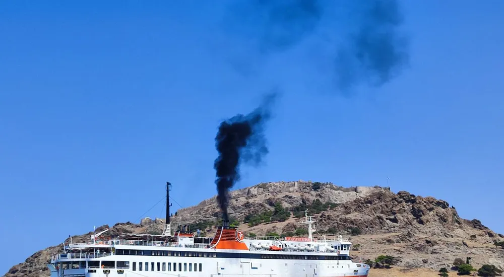 Καθαρότερος αέρας στη Μεσόγειο από την 1η Μαΐου: Σε ισχύ η Περιοχή Ελέγχου Εκπομπών Θείου