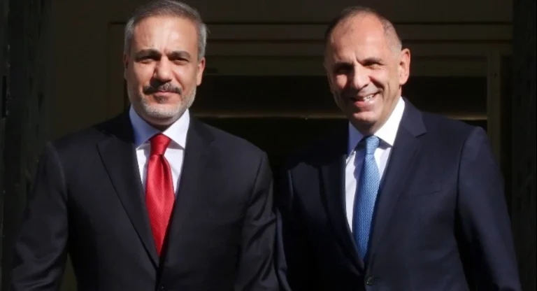 Ανεπίσημο δείπνο Γεραπετρίτη Φιντάν στην Κωνσταντινούπολη μετά από πρόσκληση του Τούρκου ΥΠΕΞ