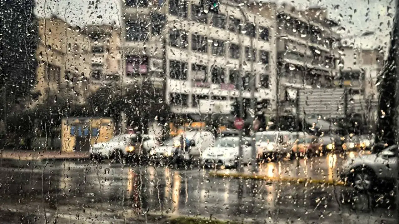 Καιρός – Τσατραφύλλιας: Από τα 35άρια στο χαλάζι, καλοκαίρι μέχρι την Κυριακή και βουτιά 10 βαθμών Κελσίου τη Δευτέρα