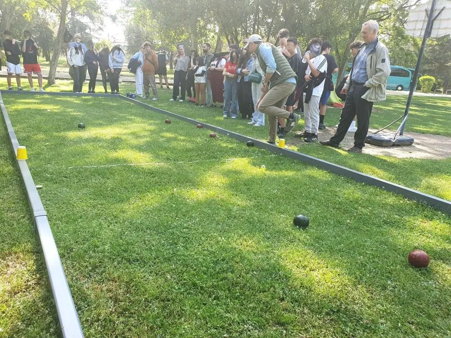 Καβάλα: Συνεκπαίδευση και άθλημα bocce, στο αρχαίο θέατρο Φιλίππων