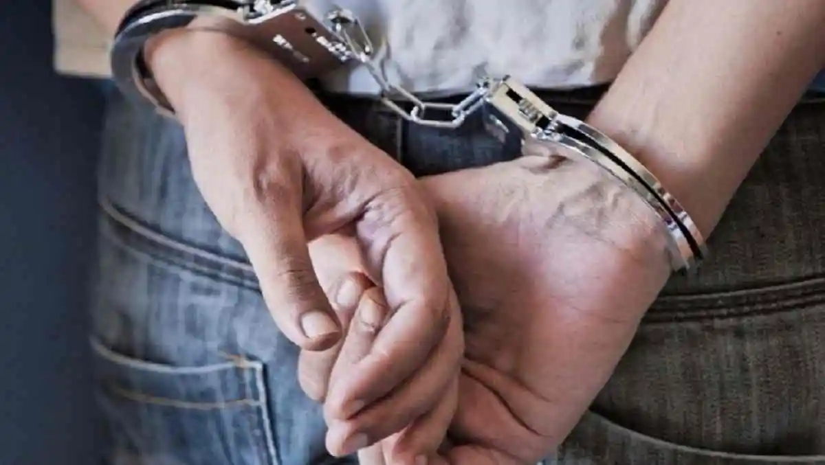 kheiropedes Θεσσαλονίκη: Σύλληψη 43χρονου για απάτη και υπεξαίρεση άνω των 20000 ευρώ από 51χρονο