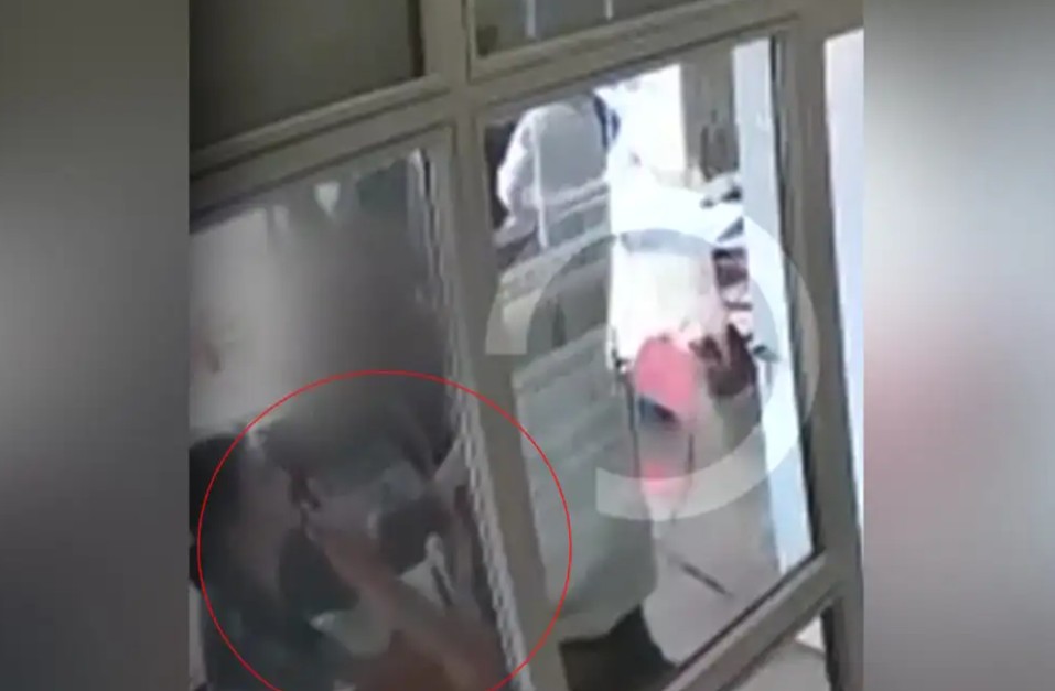 kilikeio Συνελήφθη ο φοιτητής που χαστούκισε την ιδιοκτήτρια κυλικείου στην Πολυτεχνειούπολη