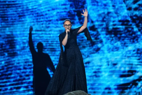 Eurovision 2025: Οι πρώτες δηλώσεις της Κλαυδίας μετά την κατάκτηση της 6ης θέσης – “Νιώθω νικήτρια” (video)