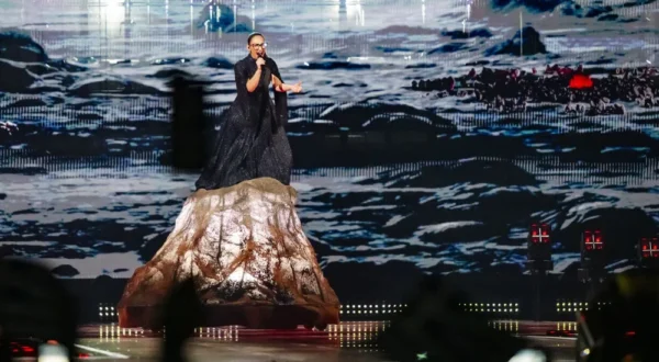 Eurovision 2025: Τα αποτελέσματα του Β' Ημιτελικoύ, η Ελλάδα στον τελικό με την υπέροχη Κλαυδία