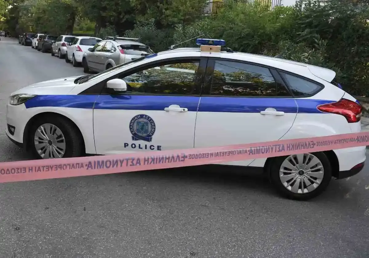 Νέα Σμύρνη: Το δράμα πίσω από τη δολοφονία του 45χρονου από τον πατέρα του – Οι εντάσεις στο σπίτι