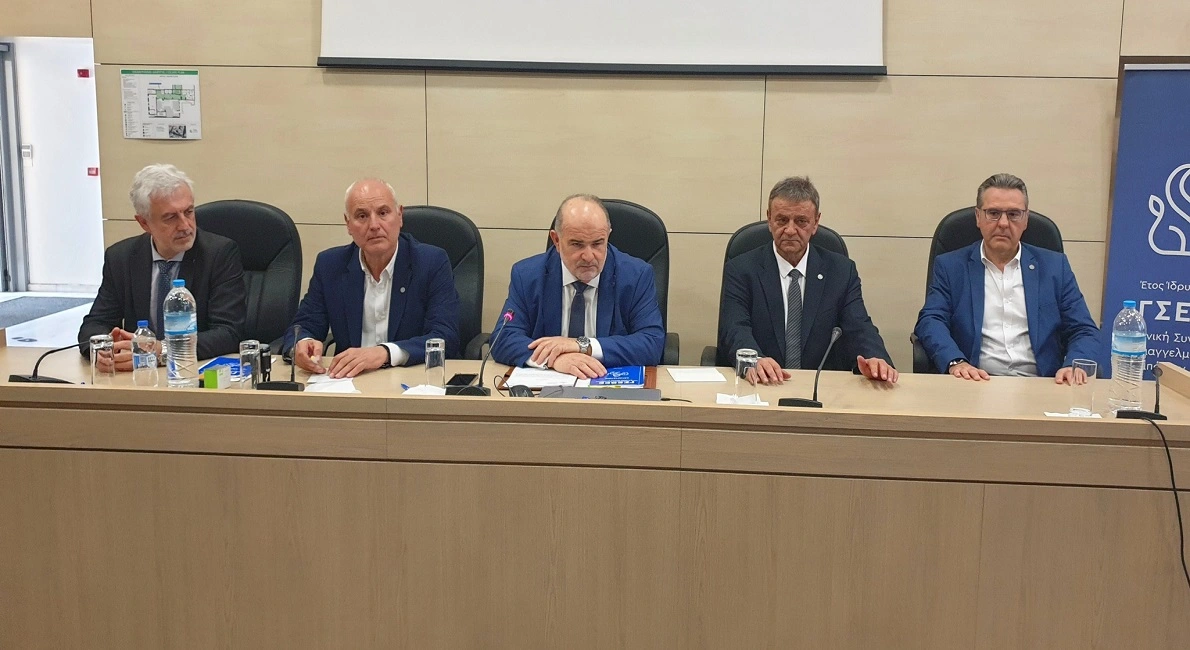 Κοτσαμπάς-καββαθας Γενικός Γραμματέας της ΓΣΕΒΕΕ ο Σωτήριος Κοτσαμπάς - Για 5η συνεχή 3ετία Πρόεδρος ο Γ. Καββαθάς