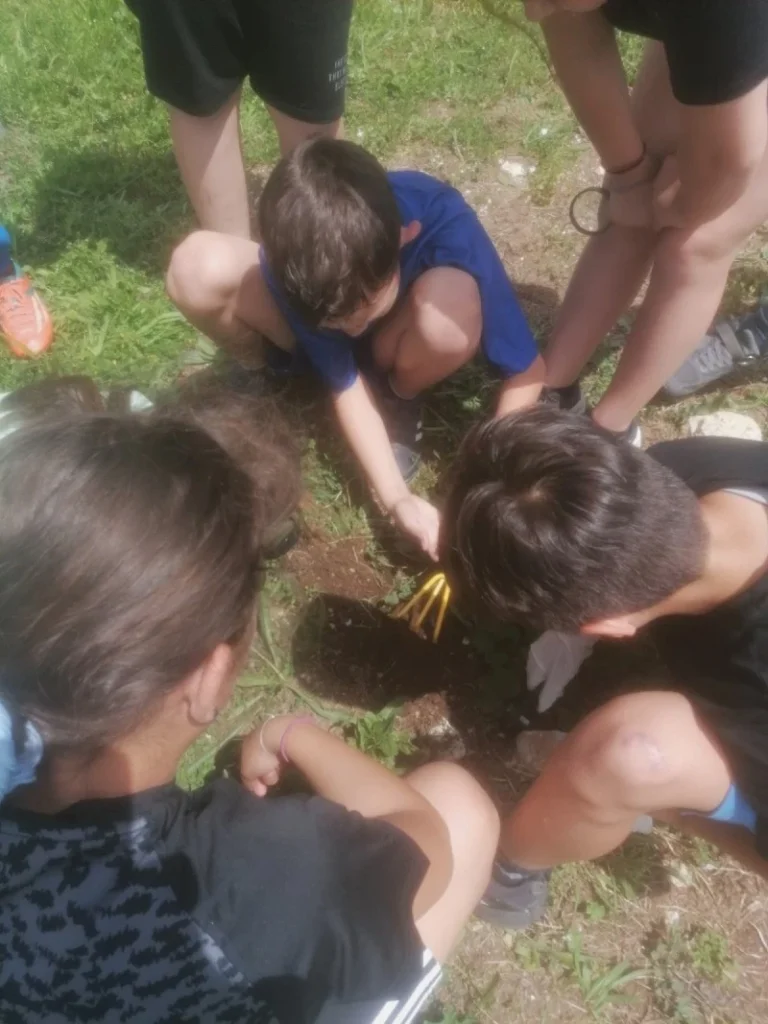 Ένα ξεχωριστό κυκλικό βαλιτσάκι φτάνει σε σχολεία των Σερρών