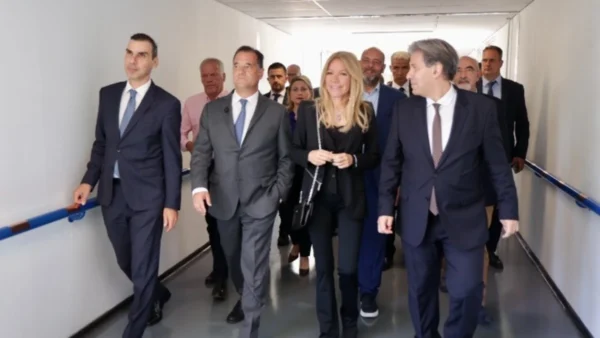 Μονάδα Ημερήσιας Νοσηλείας «Νίκος Κούρκουλος» για ογκολογικούς ασθενείς και στο νοσοκομείο του Ρίου