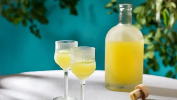 Συνταγή για σπιτικό λικέρ limoncello