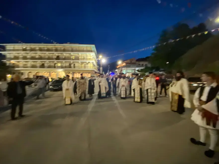 Λιτανεία στο Προκόπι Ευβοίας για να σταματήσουν οι σεισμοί - Δείτε φωτογραφίες