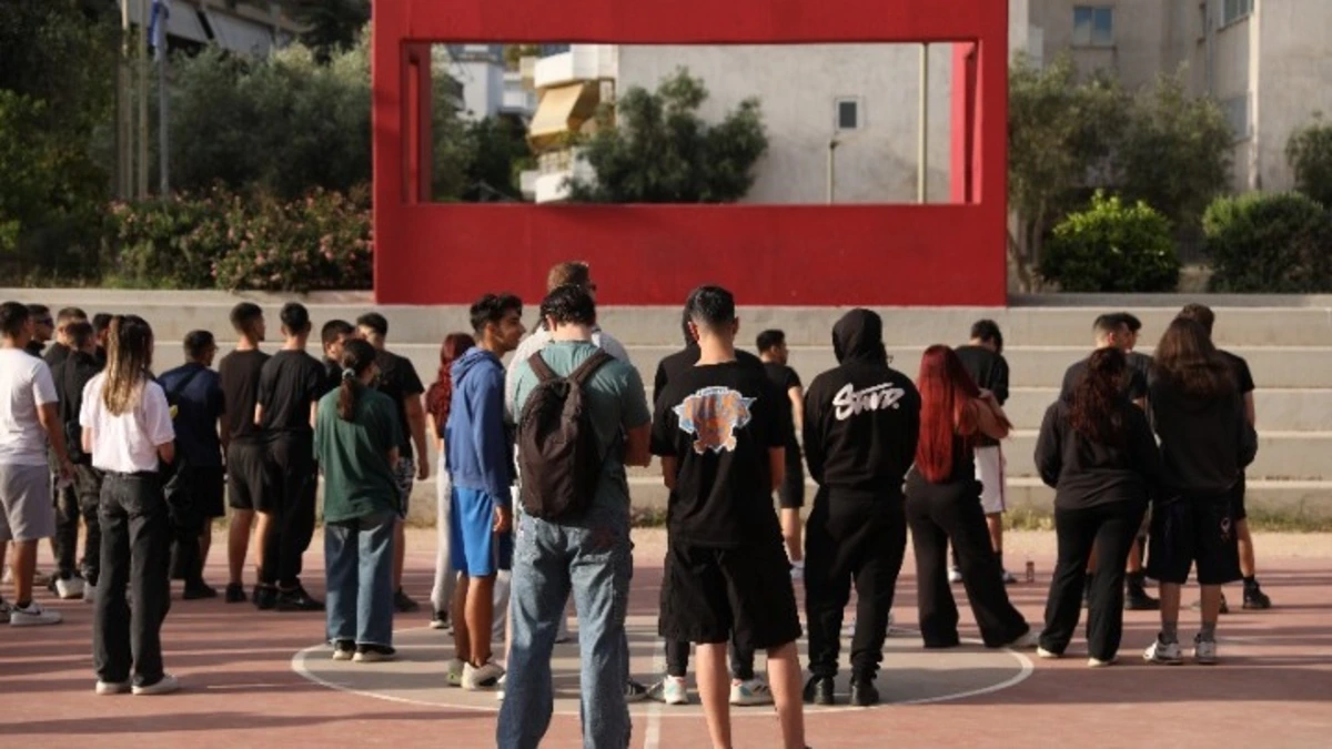 Πανελλαδικές Εξετάσεις 2025: Η σημασία της μουσικής, το θέμα των Νέων Ελληνικών (ΕΠΑΛ)