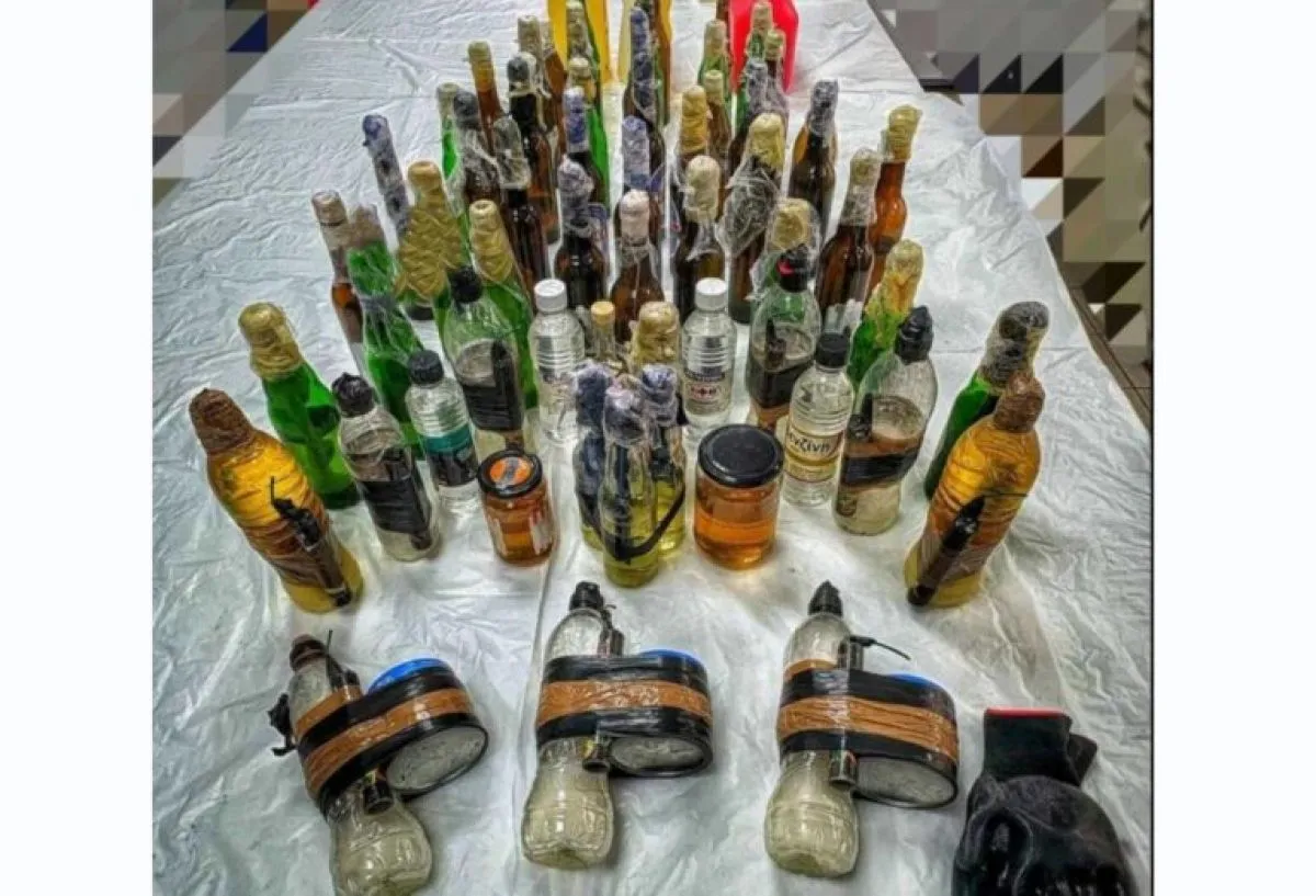 Εντοπίστηκαν βόμβες μολότοφ μέσα στο Αριστοτέλειο Πανεπιστήμιο Θεσσαλονίκης